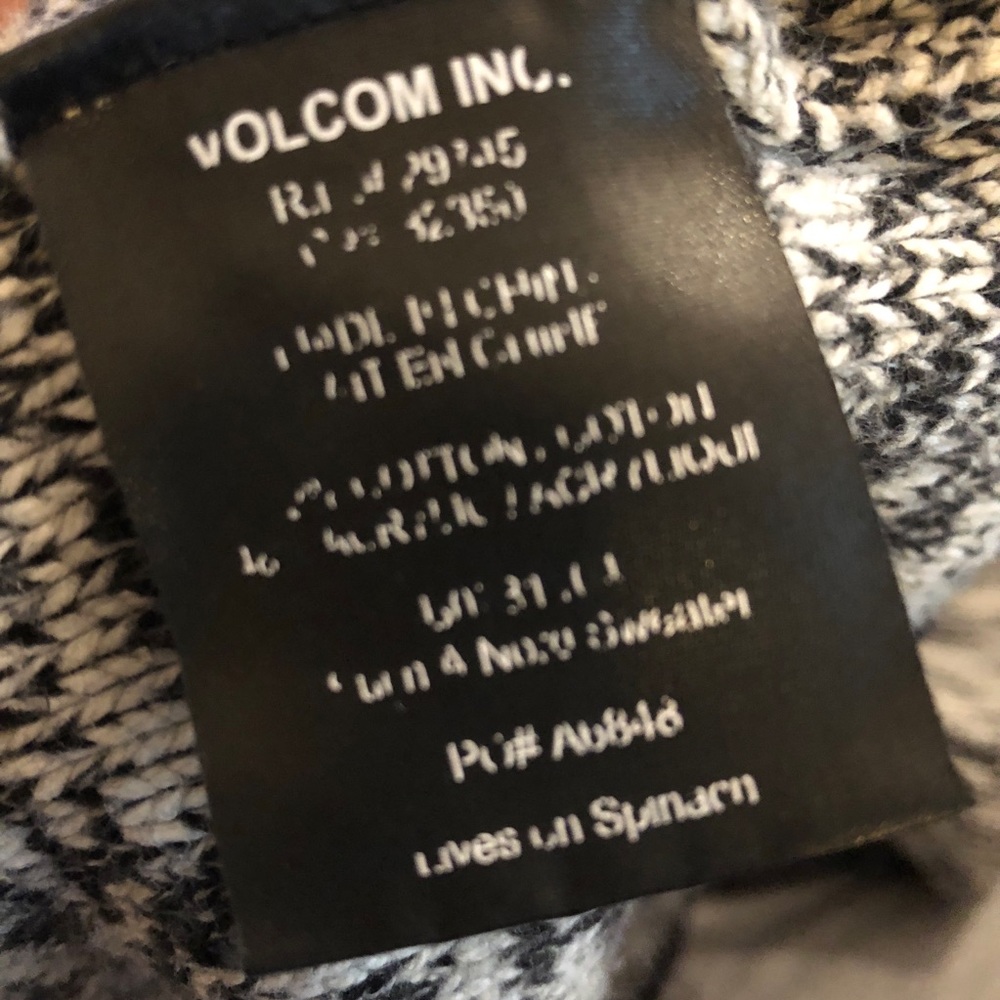 Volcom Pullover Sweater In Small - image 7